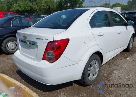 2013 Chevrolet Sonic Lt Auto z USA, uszkodzony, nr VIN 1G1JC5SH2D4241528